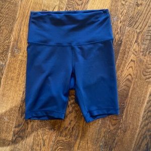Lululemon Wunder Train High Rise Short 8”